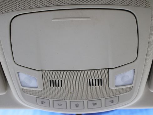 Used 2017 Lincoln MKZ Premiere image 17