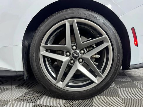 Used 2024 Ford Mustang Coupe RWD image 39
