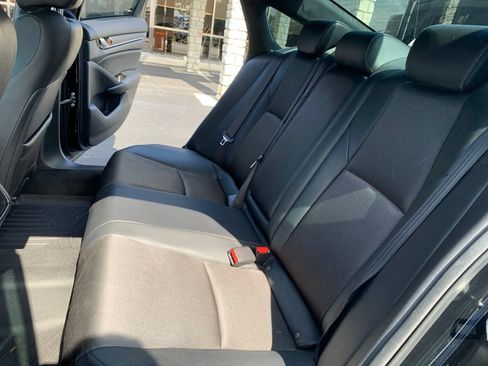 Used 2020 Honda Accord Sport image 28