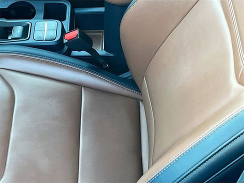 Used 2024 Ford Maverick Lariat image 20