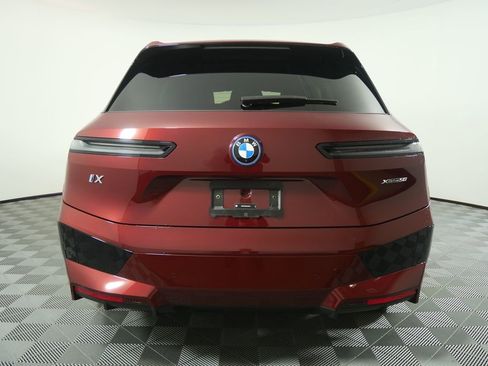 Used 2025 BMW iX xDrive50 image 4