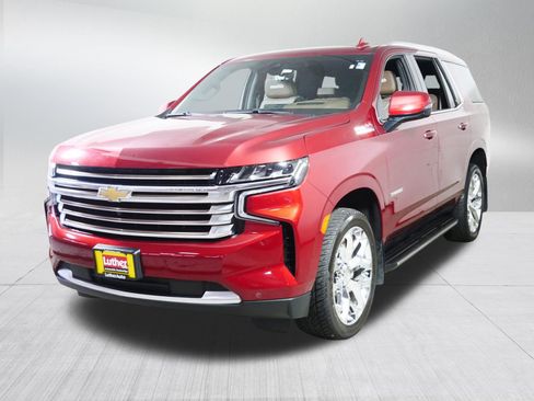 Used 2022 Chevrolet Tahoe High Country AWD/4WD image 3