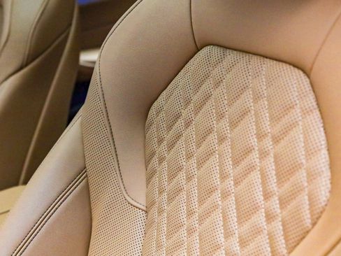 Certified 2023 BMW 530e w/ Premium Package image 23