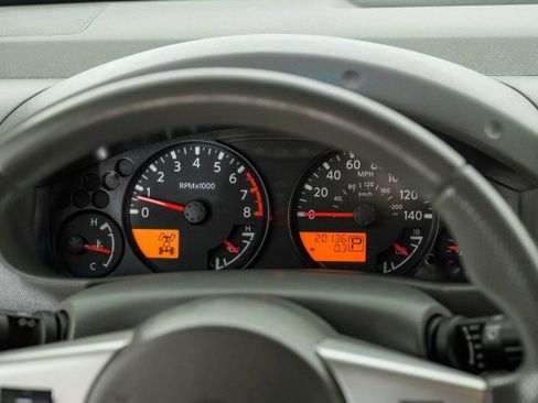 Used 2016 Nissan Frontier SV image 16