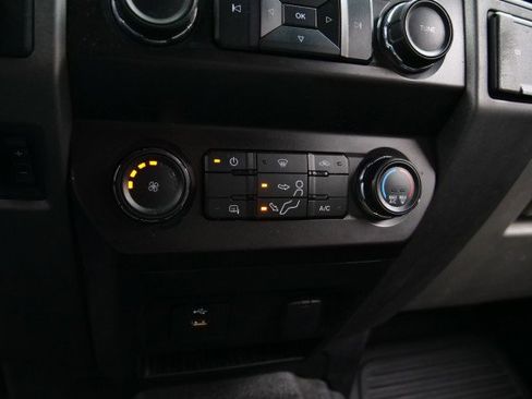 Used 2019 Ford F550 XL / DRW / Knapheide KUV / V8 image 14