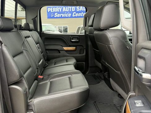 Used 2019 Chevrolet Silverado 2500 LTZ w/ Duramax Plus Package image 28