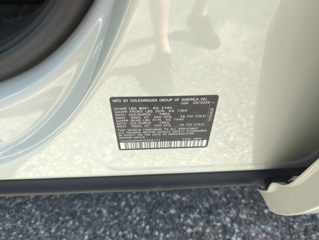 New 2027 Volkswagen Atlas SEL R-Line AWD/4WD image 48