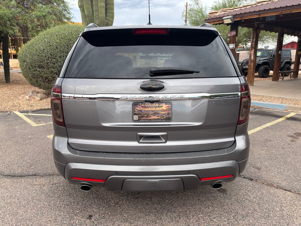 Used 2014 Ford Explorer Limited w/ Equipment Group 301A AWD/4WD image 7
