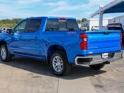 New 2026 Chevrolet Silverado 1500 LT w/ Convenience Package II image 3