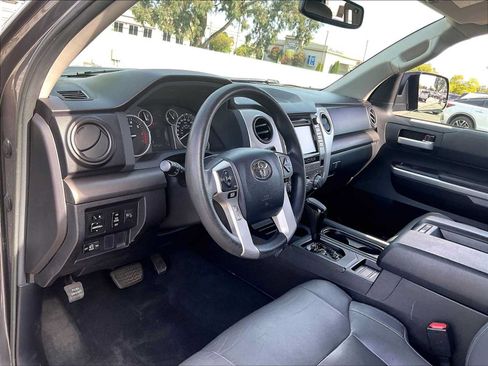 Used 2015 Toyota Tundra SR5 w/ TRD Off Road Package AWD/4WD image 15