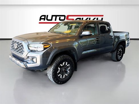 Used 2023 Toyota Tacoma TRD Off-Road image 3