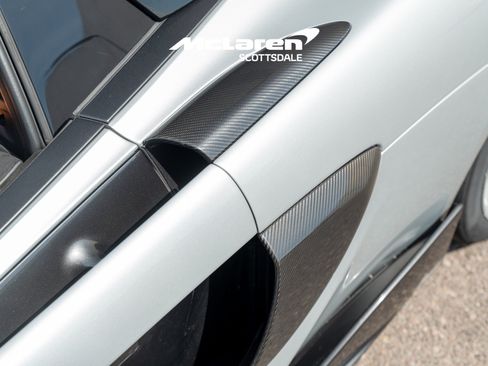 Used 2020 McLaren 600LT Spider RWD image 24