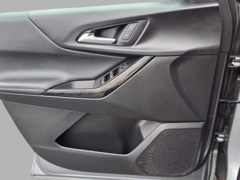 Used 2025 Chevrolet Equinox LT image 15