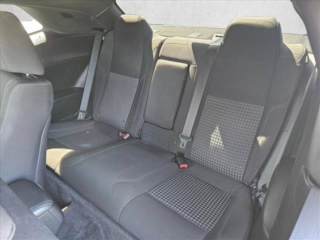 Used 2017 Dodge Challenger R/T RWD image 18