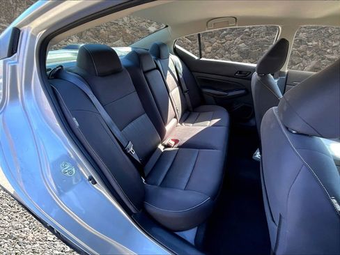 Used 2024 Nissan Altima 2.5 SV FWD image 25