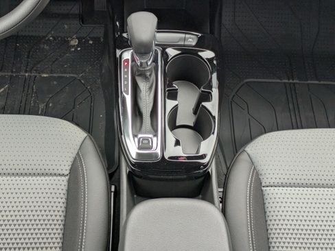 New 2026 Chevrolet Trax LT image 6