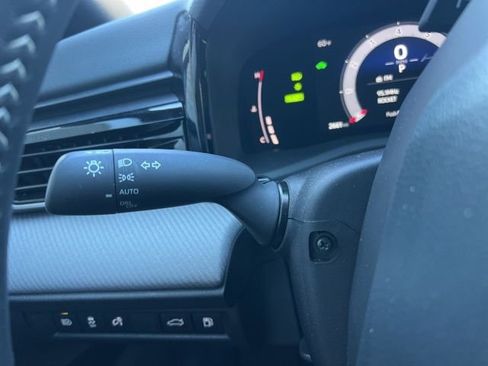 Used 2026 Toyota Camry SE image 20