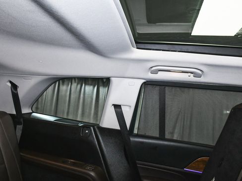 Used 2023 Mercedes-Benz GLS 450 4MATIC image 70