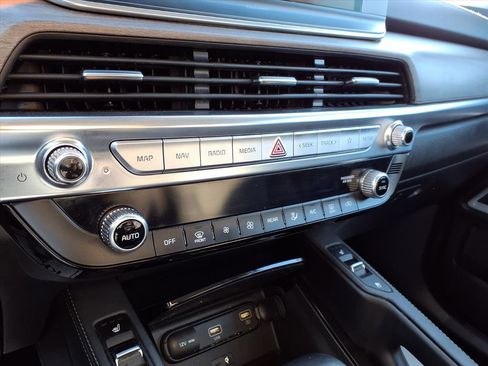 Used 2021 Kia Telluride EX image 13