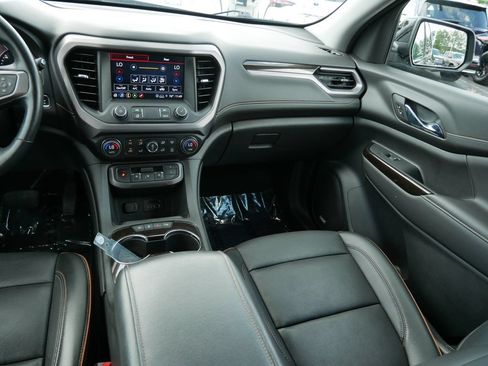 Used 2023 GMC Acadia AT4 w/ Technology Package AWD/4WD image 15