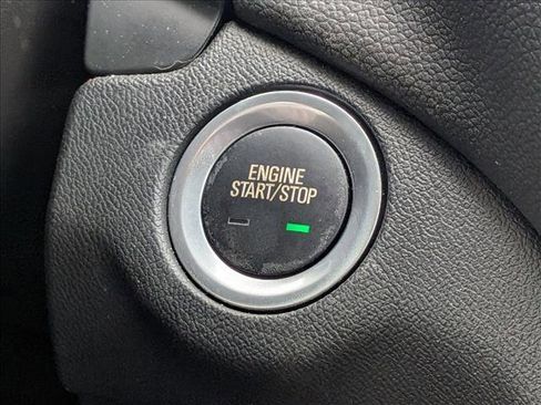 Used 2024 Chevrolet Equinox LT image 10