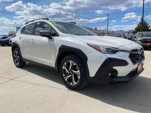 Used 2024 Subaru Crosstrek 2.0i Premium image 7