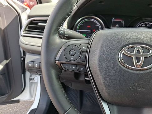 Used 2024 Toyota Camry SE FWD image 20