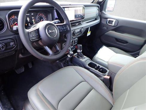 New 2026 Jeep Gladiator Mojave AWD/4WD image 9