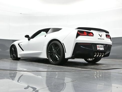 Used 2018 Chevrolet Corvette Stingray Coupe RWD image 47