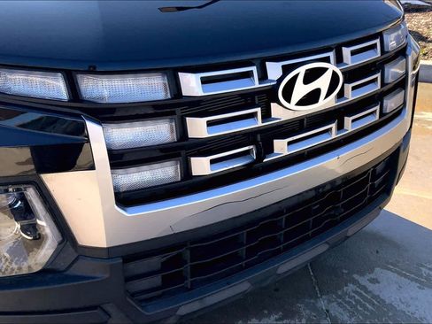 Used 2025 Hyundai Santa Cruz SEL image 32