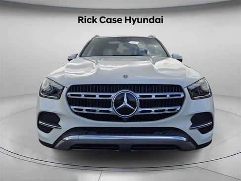 Used 2024 Mercedes-Benz GLE 450 4MATIC image 5