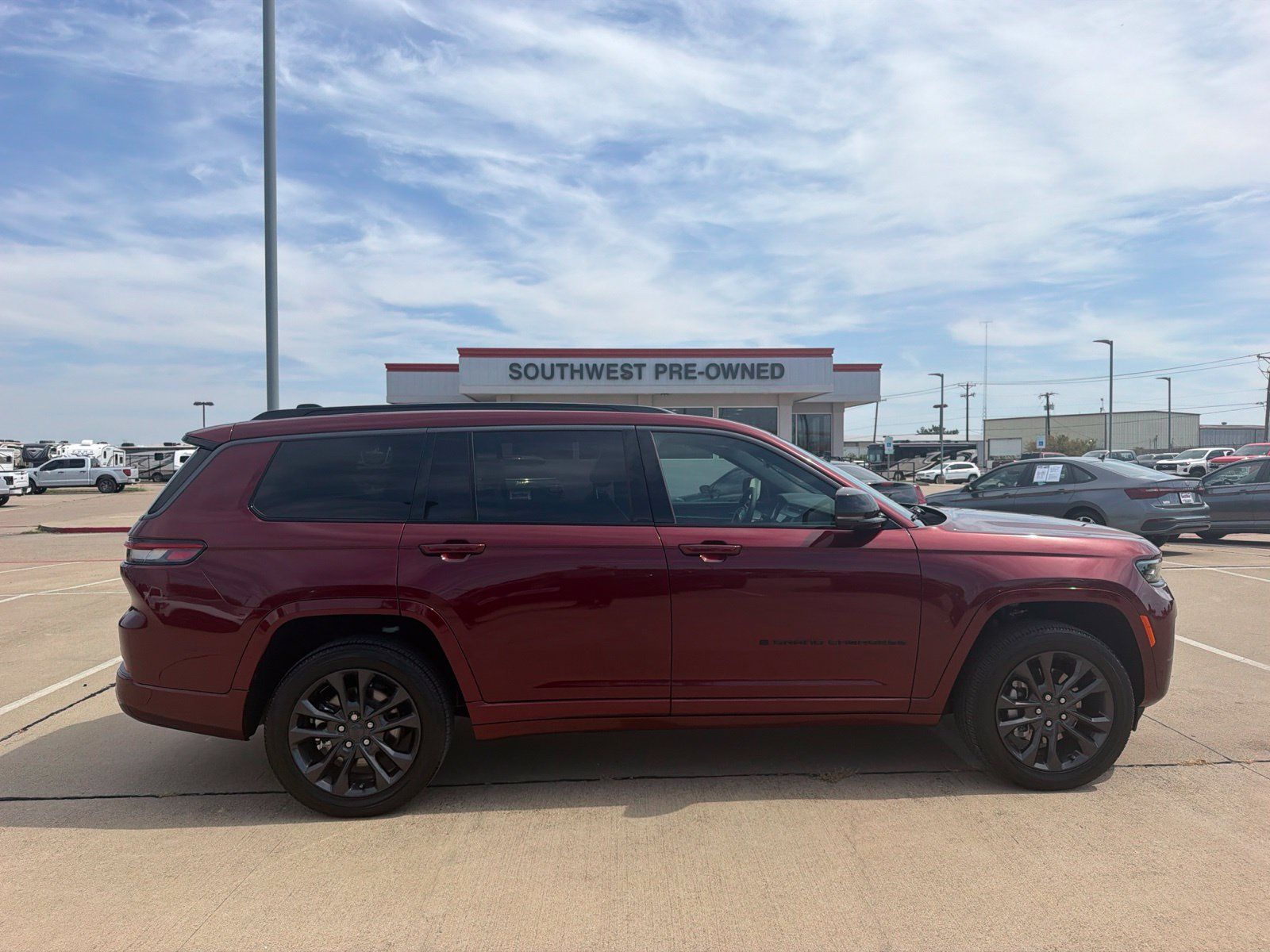 Used 2026 Jeep Grand Cherokee L Limited AWD/4WD image 4