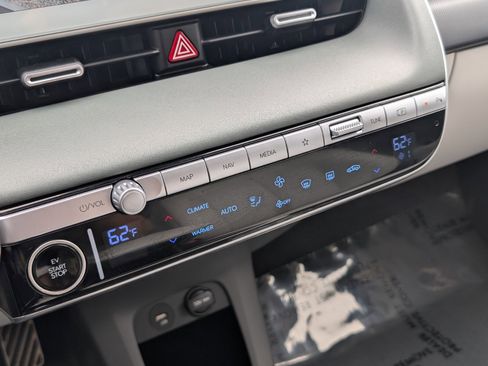 Used 2022 Hyundai Ioniq 5 SEL image 25