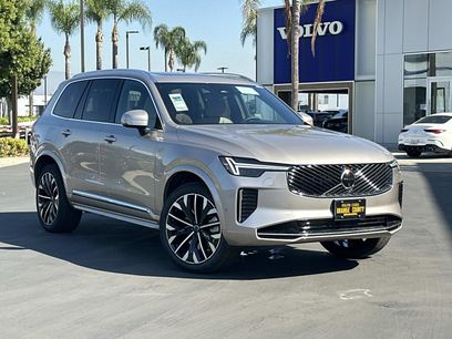 New 2026 Volvo XC90 T8 Plus