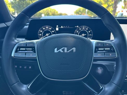 Used 2024 Kia Telluride SX Prestige X-Line AWD/4WD image 25
