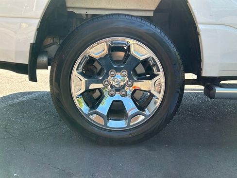 Used 2019 RAM 1500 Big Horn image 28