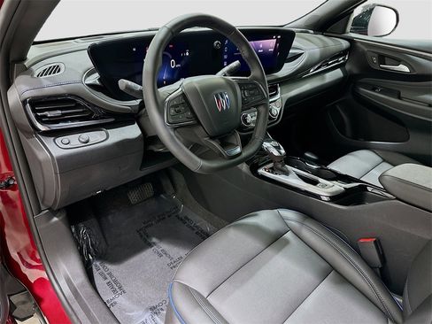 Used 2025 Buick Envista Sport Touring w/ Convenience I Package image 8