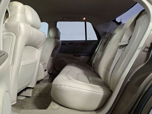 Used 2002 Cadillac De Ville w/ Comfort/Convenience Pkg FWD image 12
