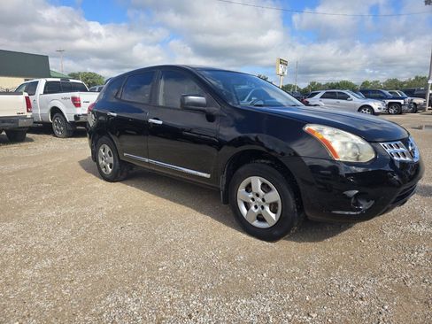 Used 2012 Nissan Rogue S AWD/4WD image 1