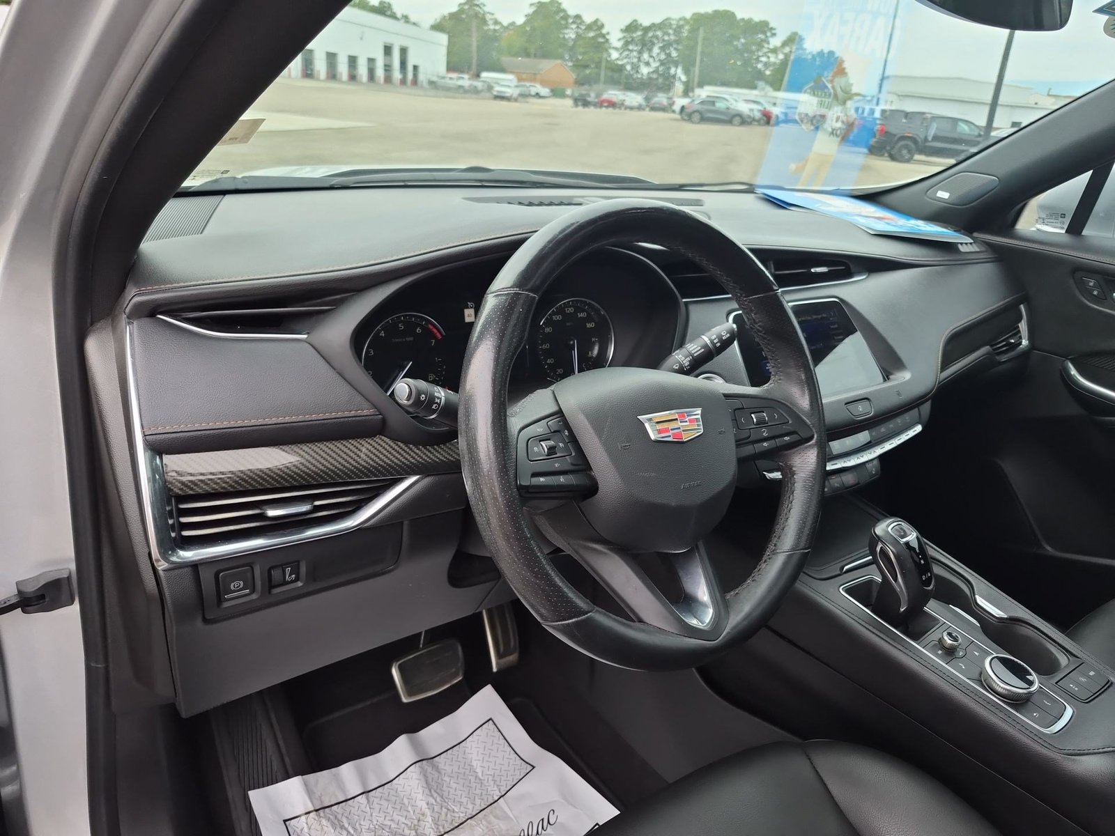 Certified 2019 Cadillac XT4 Sport w/ Cold Weather Package FWD image 10