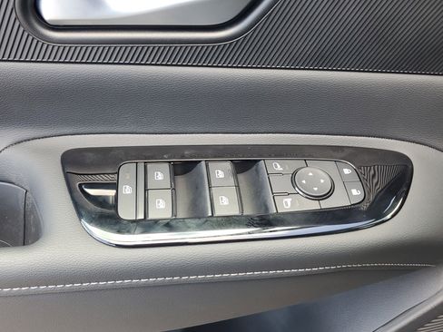 New 2026 Nissan Murano SV image 13