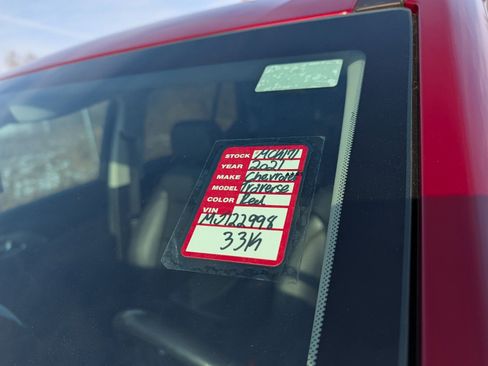 Certified 2021 Chevrolet Traverse LT w/ LT Premium Package image 38