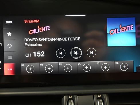 Used 2020 Alfa Romeo Giulia AWD w/ Quick Order Package 22J Sport image 29