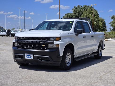 Used 2020 Chevrolet Silverado 1500 W/T w/ WT Fleet Convenience Package AWD/4WD image 3