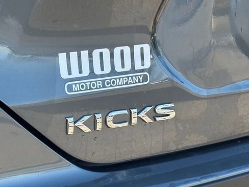 Certified 2025 Nissan Kicks Play S image 38