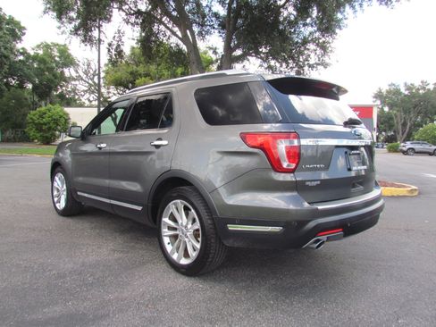 Used 2018 Ford Explorer Limited w/ Equipment Group 301A image 6