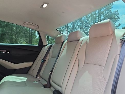 Used 2025 Honda Accord Touring image 13
