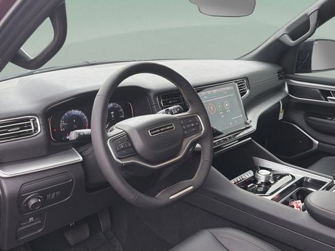 New 2026 Jeep Grand Wagoneer Limited AWD/4WD image 9