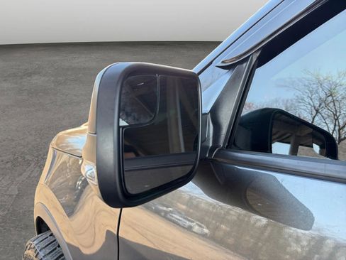 Used 2018 Ford Explorer XLT w/ Equipment Group 202A image 33