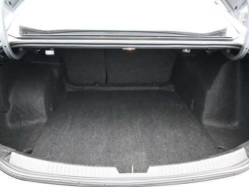 Used 2024 Chevrolet Malibu LT FWD image 33